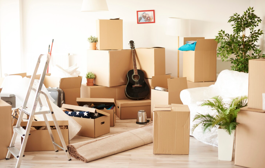 House packing and moving